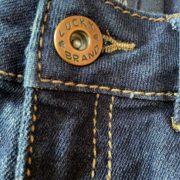 + nwot + LUCKY BRAND Riley Shorts - Picture 4 of 7